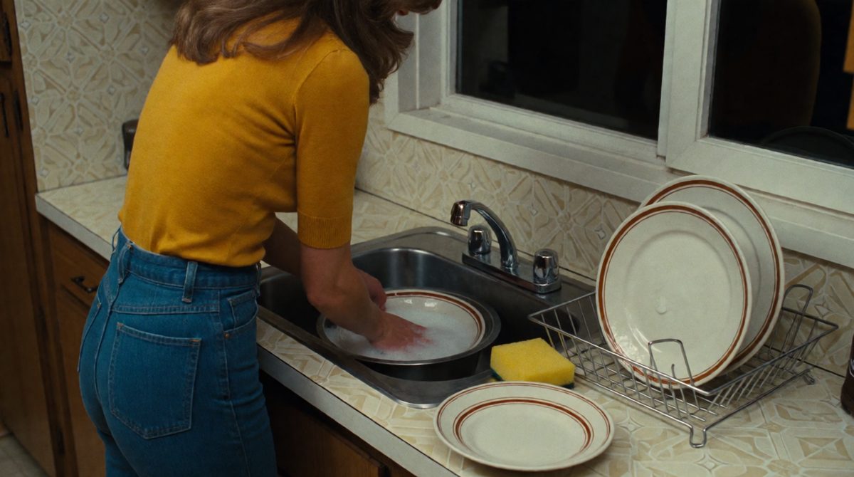 Oakley studied housewives in the 1970s